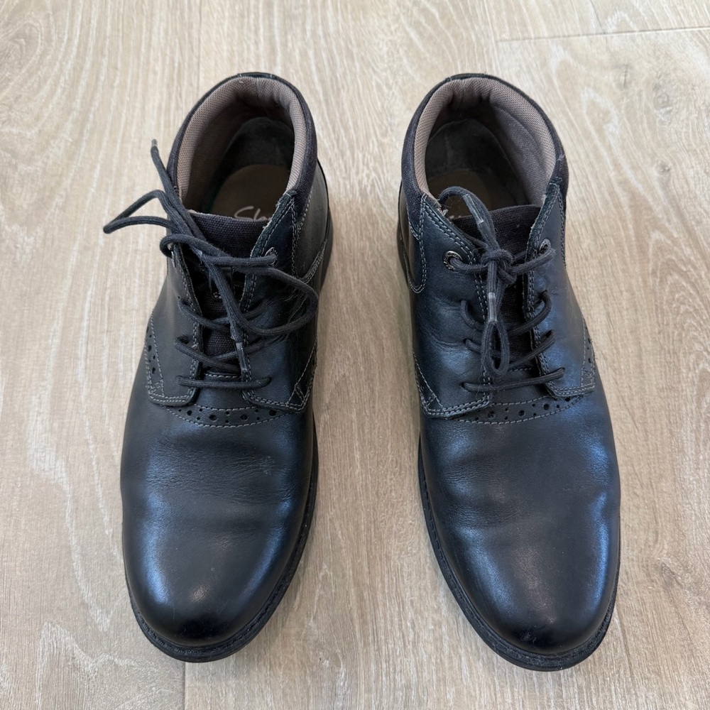 Clarks Black Leather Men's Shoes
